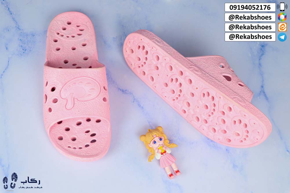 خرید عمده دمپایی استخری مدل شاهرخ