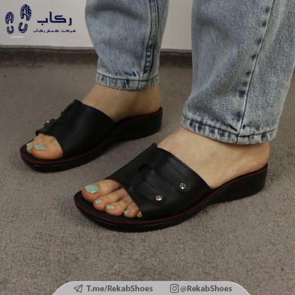خرید دمپایی زنانه طبی مدل باران طبی
