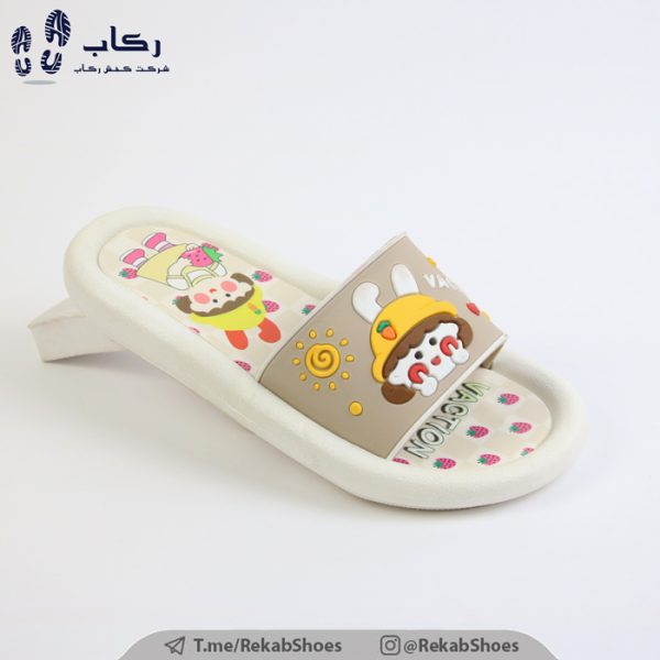 خرید دمپایی بچگانه پلاستیکی مدل توت فرنگی