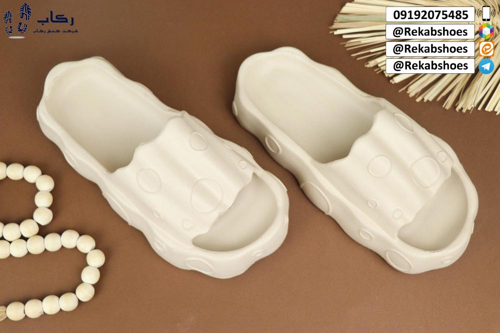 فروش عمده دمپایی مدل باب اسفنجی